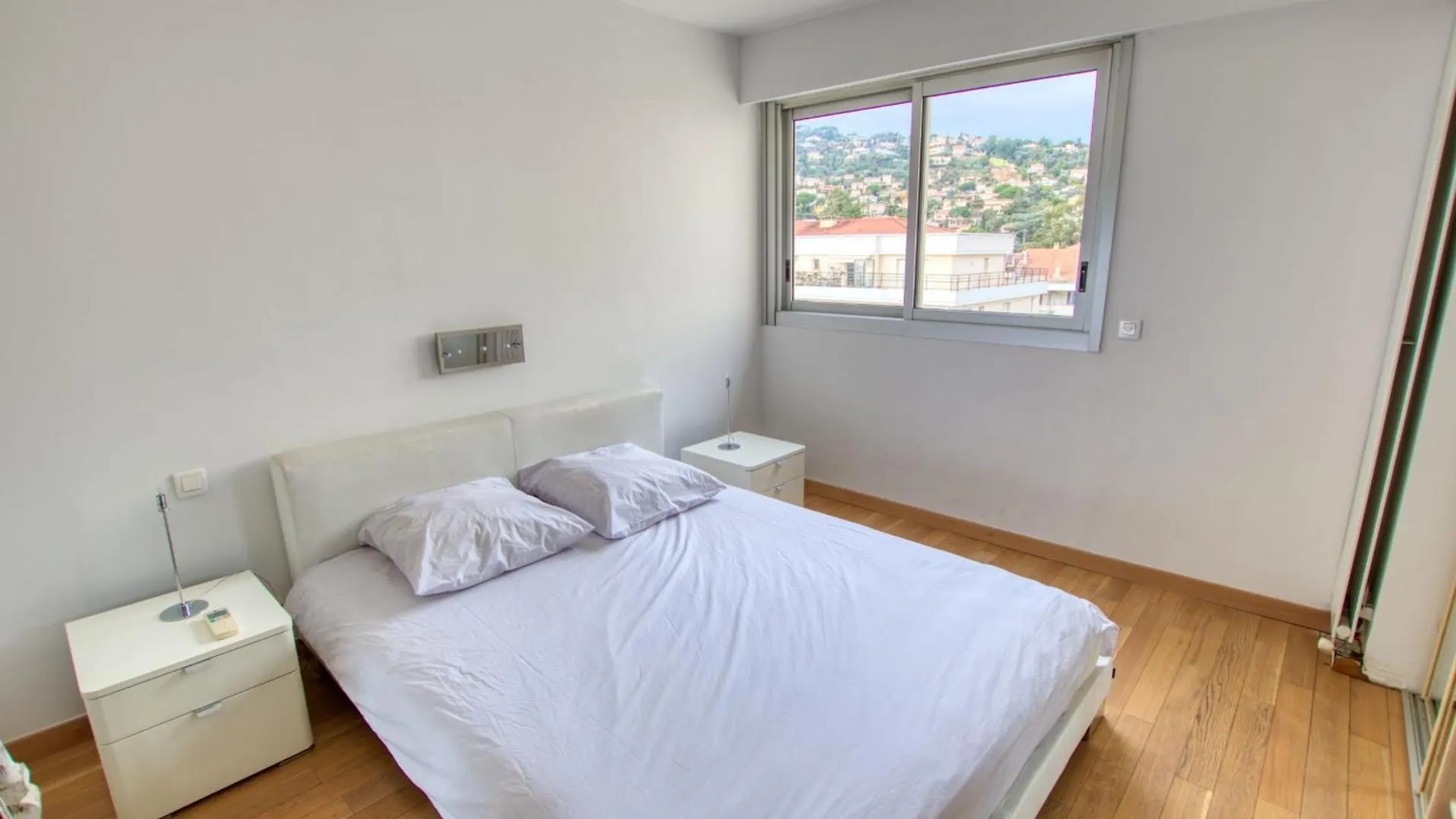 Le Clair Golfe-Juan - T2 Terrasse Vue Mer Parking Prive Wifi - Limestay Vallauris Apartment
